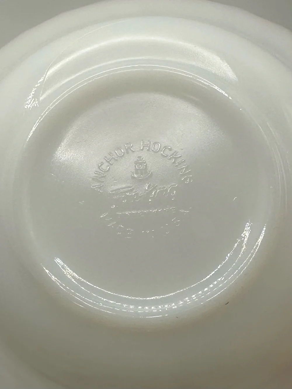 Vintage Anchor Hocking Fire-King Swirl Milk Glass serving bowl